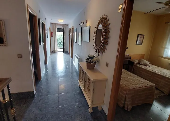 Ambroz * Сарса-де-Гранадилья